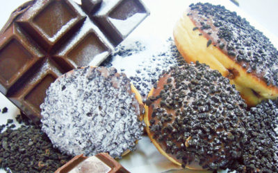 Donuts με επικάλυψη σοκολάτα & μπισκότο από την ANDRIA ‘S DONUTS