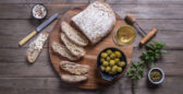 Ciabatta, το ανεπίσημο εθνικό ψωμί των Ιταλών