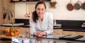Masterclass μοντέρνας ζαχαροπλαστικής με τη Nina Métayer, από τη La Chef Levi