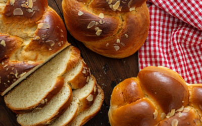 Λαχταριστό τσουρέκι με Dolce Vivo από την ΚΟΝΤΑ ΑΕΒΕ