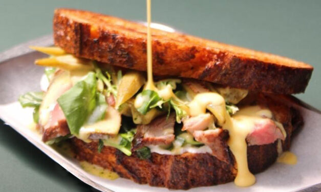 Cheese Steak Sandwich σε προζυμένιο ψωμί